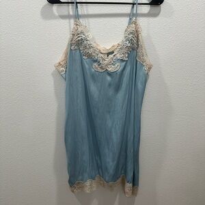 Nordstrom In Bloom Jonquil Elegant Feminine Blue Lace Trim Chemise slip lingerie